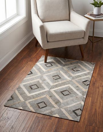 2' x 3' Cowhide Leather Rug