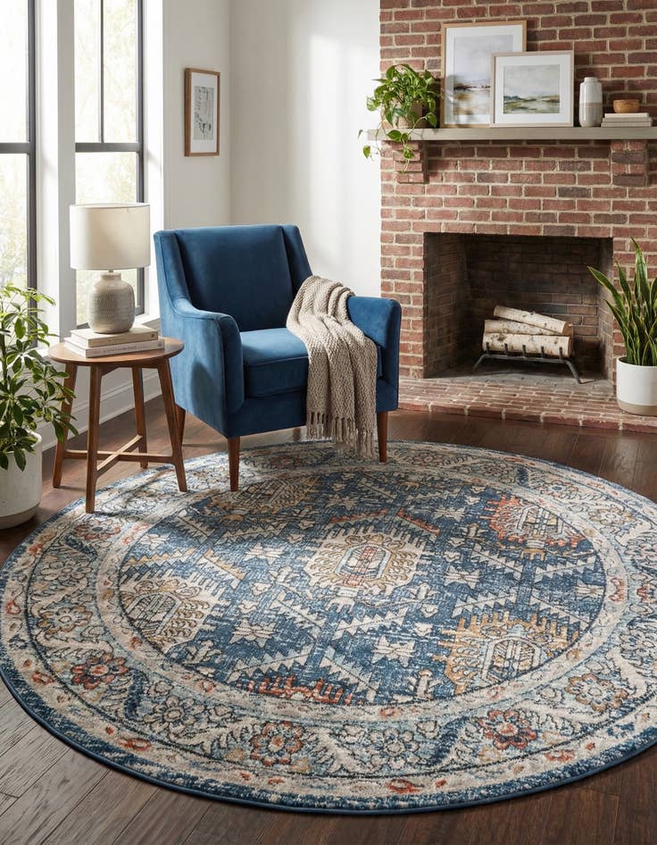 Detail image of 6' x 6' Nyla Round Rug
