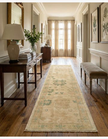 2' 9 x 9' 9 Hand Knotted Oushak Wool Runner Rug