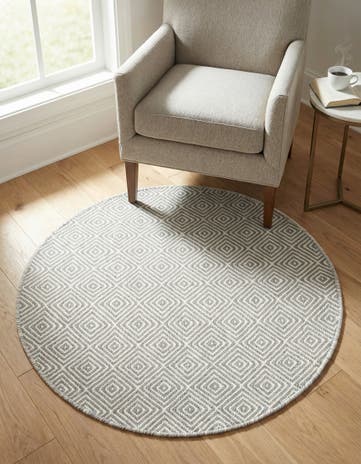 Gray Hand Woven Geo Trellis Flatweave Round Rug