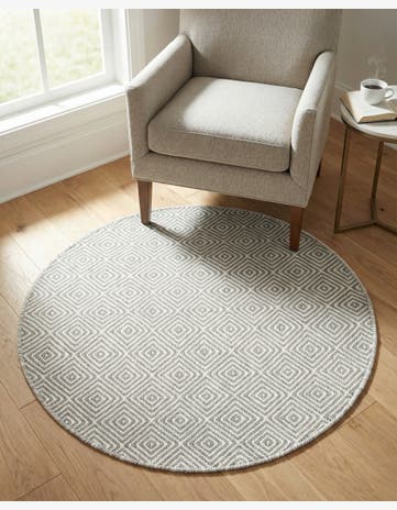 3' 1 x 3' 1 Hand Woven Geo Trellis Flatweave Round Rug