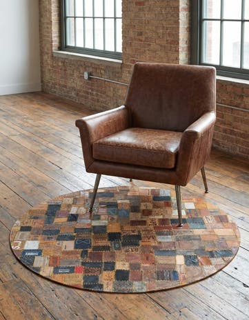 3' 1 x 3' 1 Jean Leather Tag Round Rug