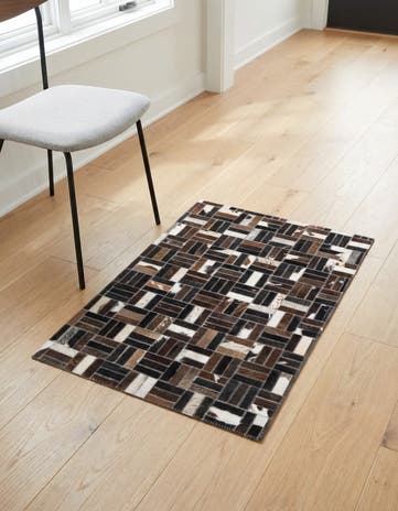 2' x 3' Cowhide Leather Rug