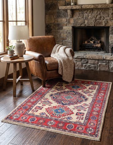 2' 9 x 4' 1 Hand Knotted Kazak Rug