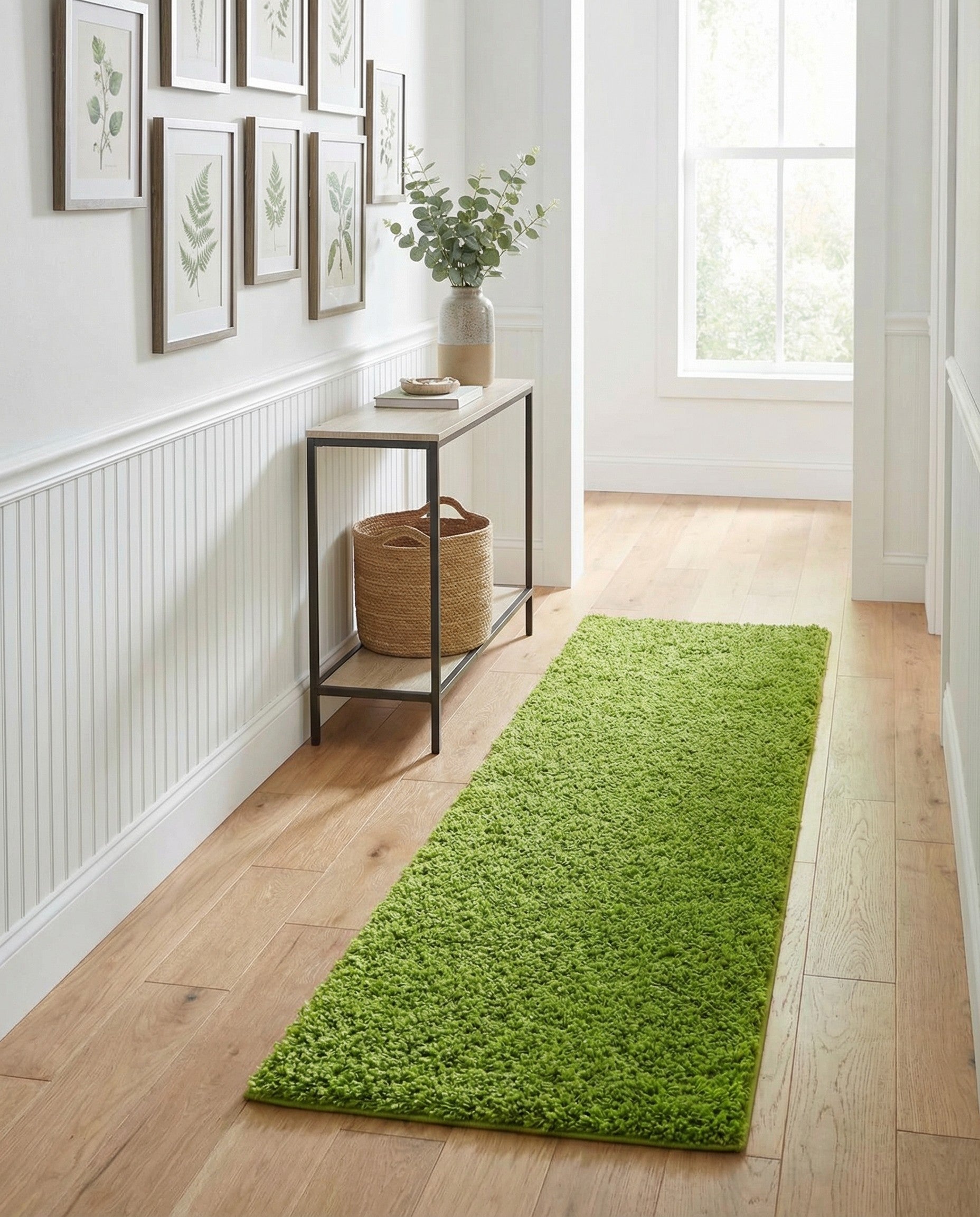 2' x 8' Solid Shag Runner Rug