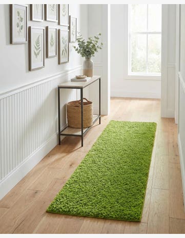 2' x 8' Solid Shag Runner Rug