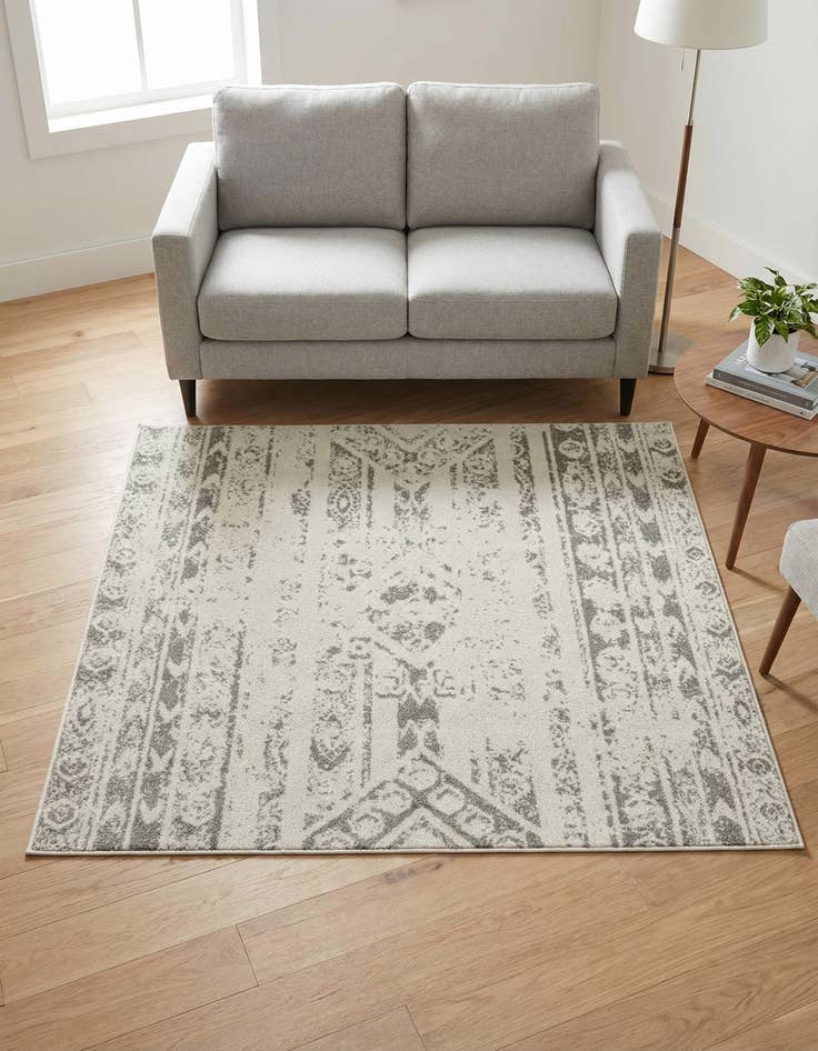 Detail image of 5' 3 x 5' 3 Lennon Square Rug