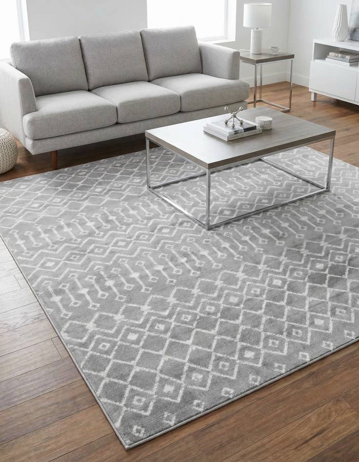 Detail image of 7' 10 x 7' 10 Kasbah Trellis Square Rug