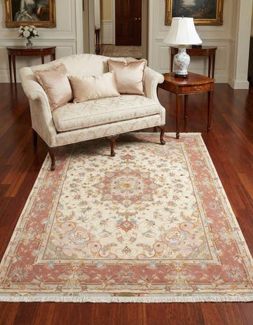 4' 11 x 6' 11 Tabriz Rug