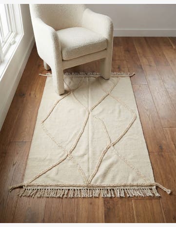 3' 4 x 5' 1 Hand Knotted Moroccan Wool Rug
