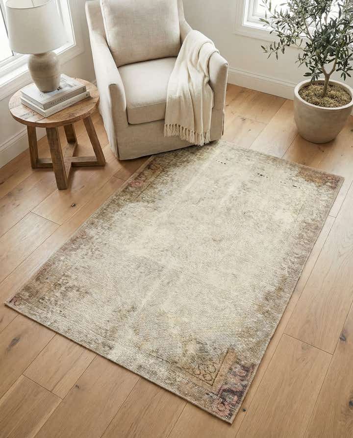 3' x 4' 8 Hand Knotted Ultra Vintage Persian Wool Rug