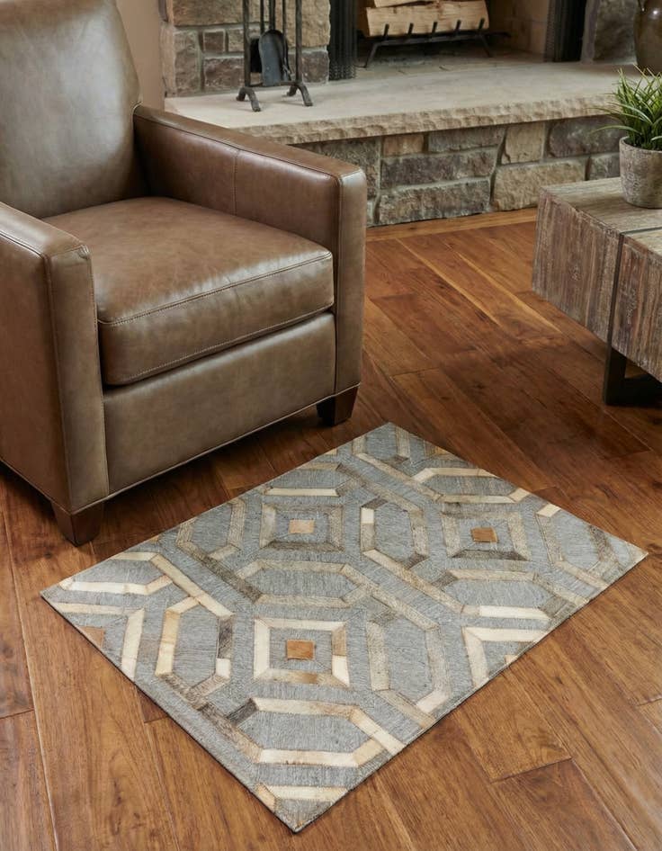 Detail image of 2' 3 x 3' 1 Cowhide Rug