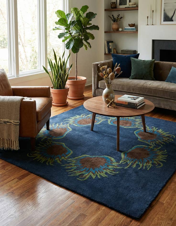 Detail image of 7' 6 x 7' 6 Luna Square Rug