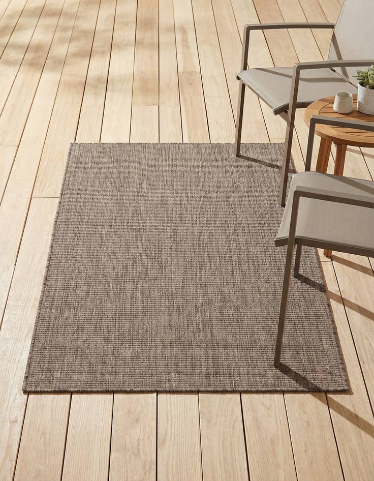 Detail image of 3' 1 x 5' 3 Washable Solid Indoor / Outdoor Rug