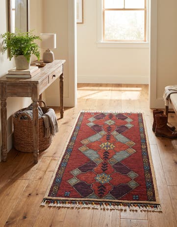 1' 9 x 3' 4 Hand Knotted Ariana Ziegler Rug