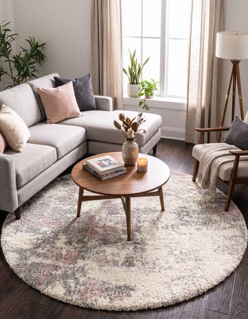 7' 10 x 7' 10 Soft Touch Shag Round Rug