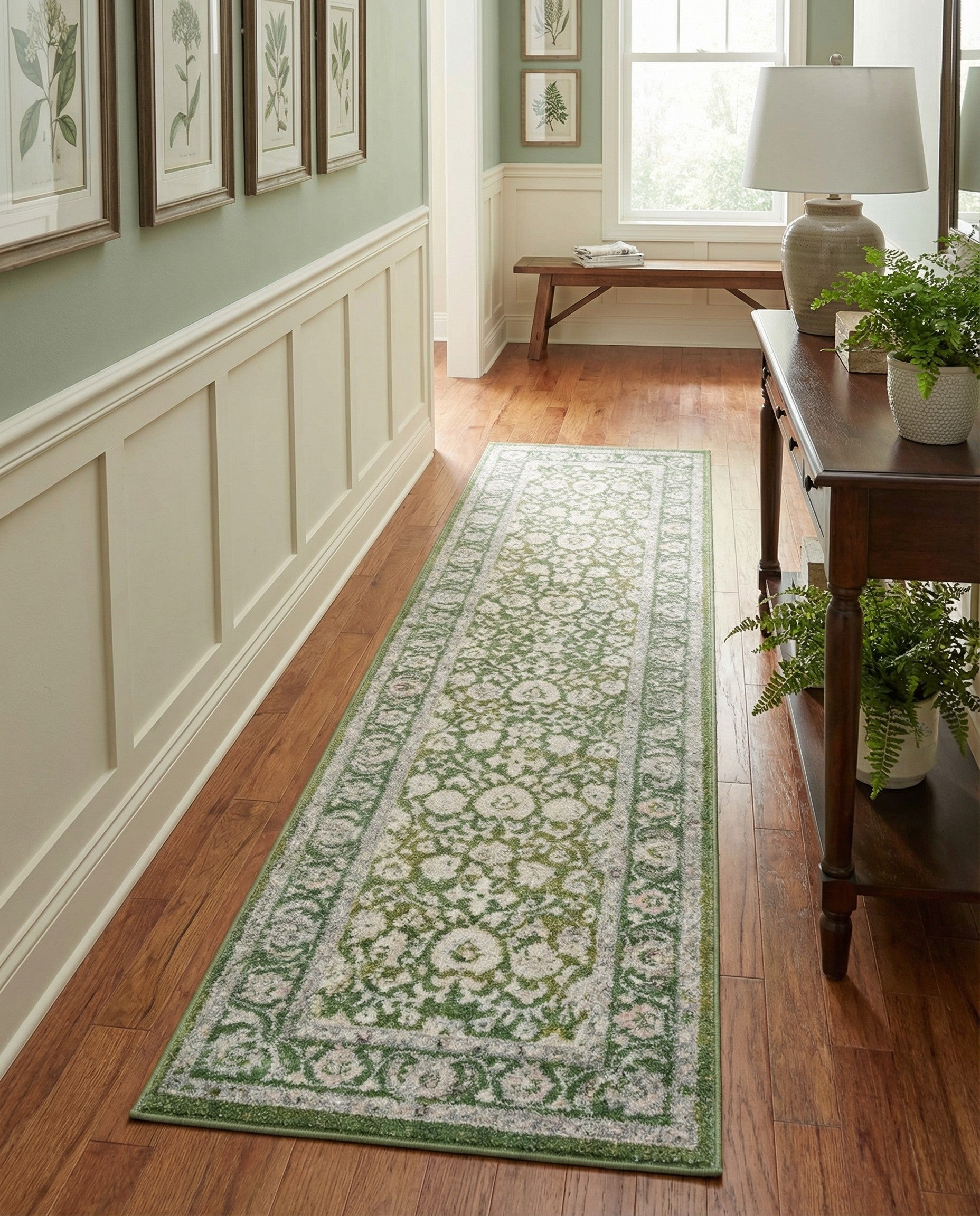 2' 7 x 10' Aurelia Runner Rug