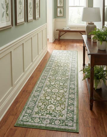 2' 7 x 10' Aurelia Runner Rug