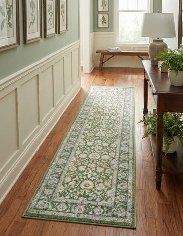 2' 7 x 10' Aurelia Runner Rug