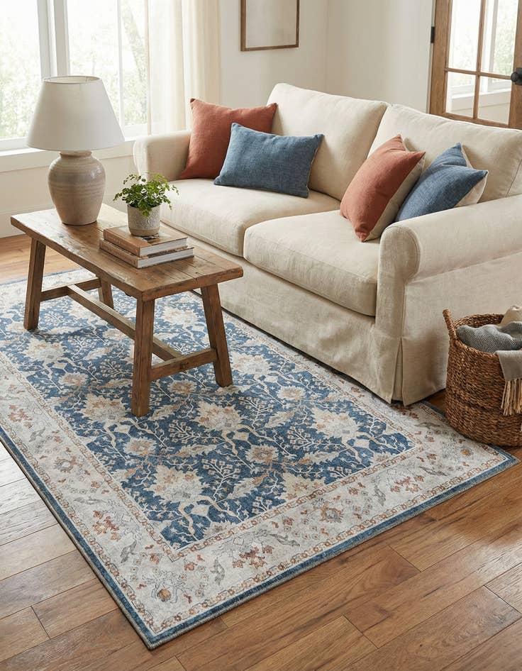 Detail image of 4' 1 x 6' 1 Timeless Rug