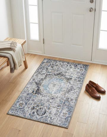 2' x 3' Yara Rug