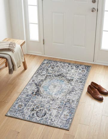 2' x 3' Yara Rug