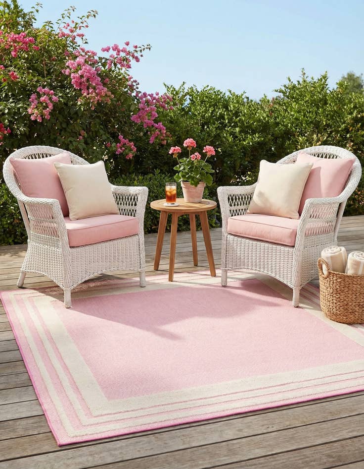 Detail image of 5' 3 x 5' 3 Washable Aruba Indoor / Outdoor Square Rug