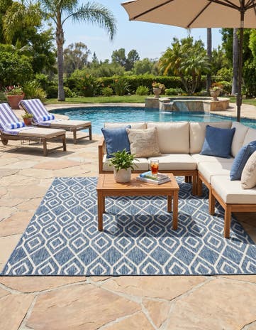 7' 10 x 10' Easy-Clean Jill Zarin Turks and Caicos Indoor / Outdoor Rug