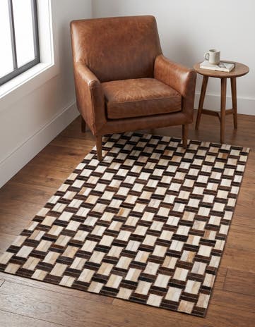 3' 1 x 5' Cowhide - Patchwork Rug