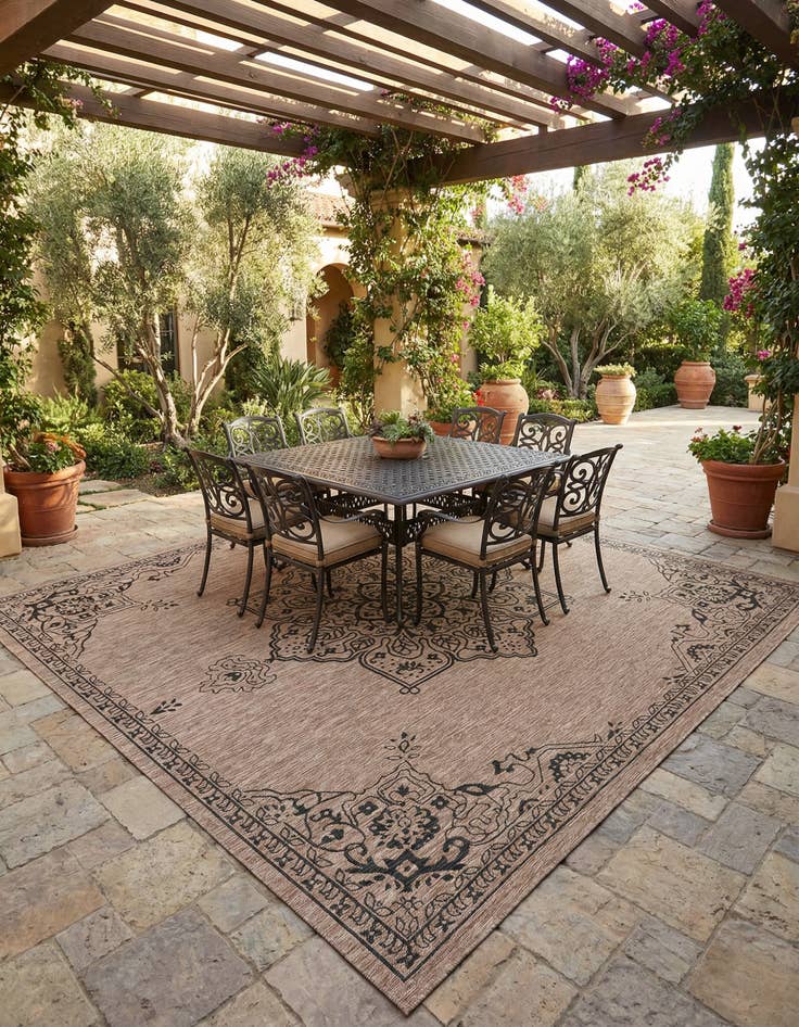 Detail image of 13' x 13'  Washable Traditional Indoor / Outdoor Square Rug