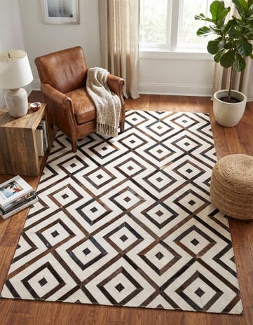 4' x 5' 5 Cowhide Leather Rug