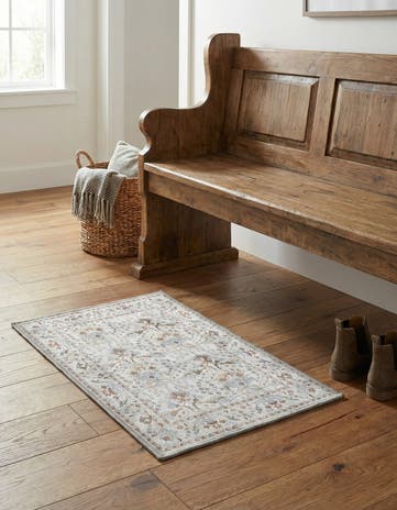 2' x 3' 1 Washable Timeless Rug