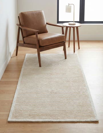 2' 11 x 4' 9 Hand Knotted Darya Wool Rug