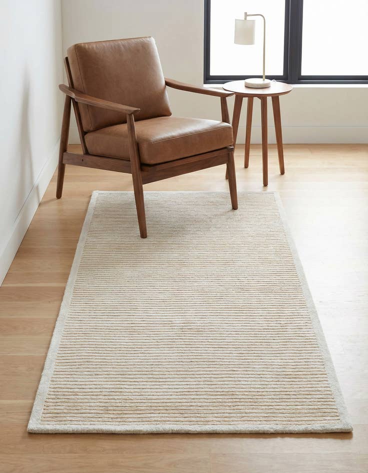 Detail image of 2' 11 x 4' 9 Hand Knotted Darya Wool Rug