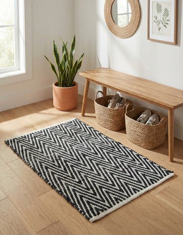 Black and White Hand Woven Chindi Chevron Rug