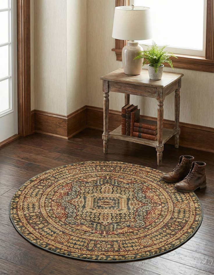 Detail image of 3' x 3' Mamluk Round Rug