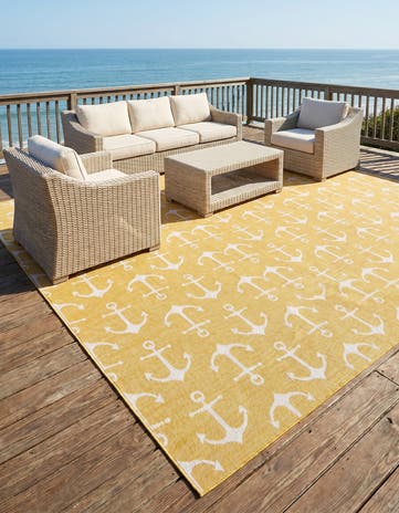 13' x 13' Easy-Clean Coastal Indoor / Outdoor Square Rug