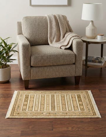Ivory Kashkuli Gabbeh Rug