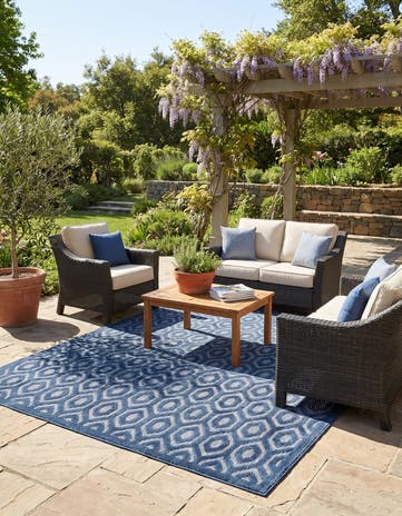 9' x 12' Easy-Clean Trellis Textured Indoor / Outdoor Rug