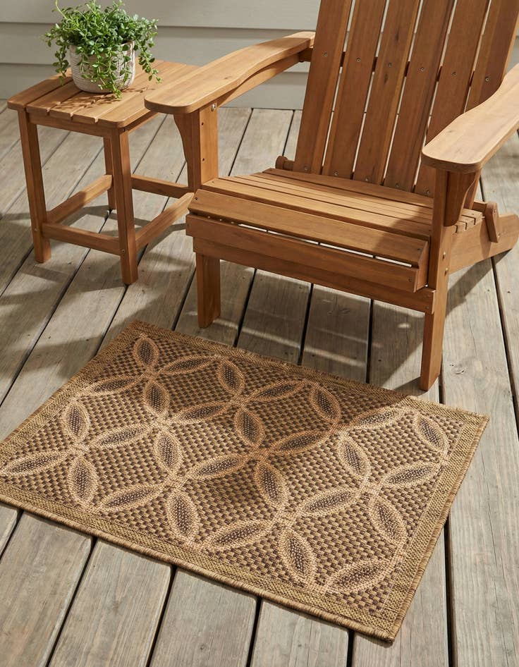 Detail image of 2' 2 x 3'  Washable Trellis Indoor / Outdoor Rug