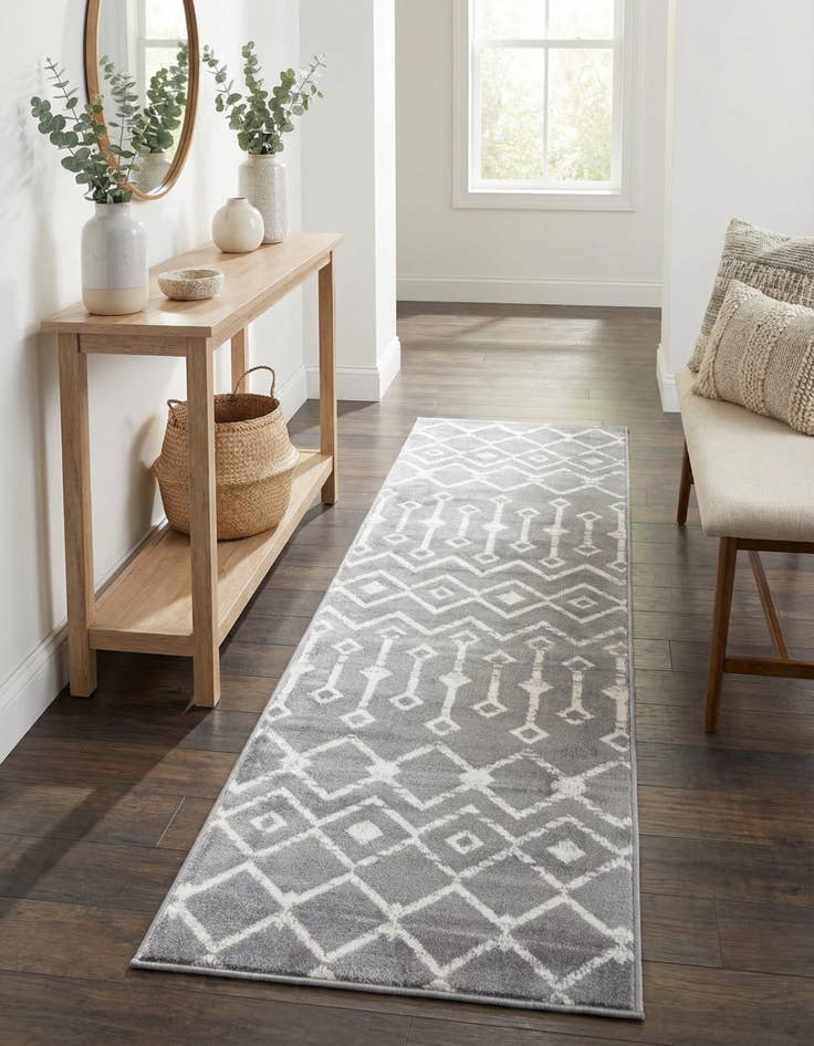 Detail image of 2' x 6' 7 Kasbah Trellis Runner Rug