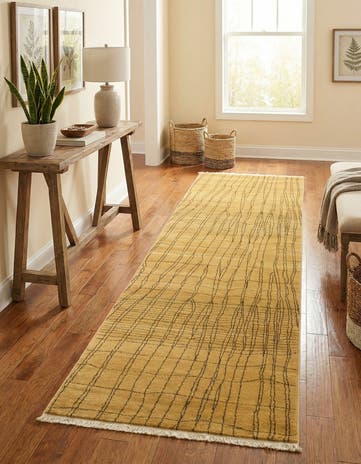 Cream Kashkuli Gabbeh Runner Rug