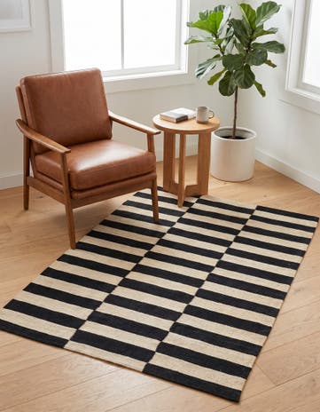 3' 4 x 4' 10 Hand Woven Kilim Modern Wool Rug