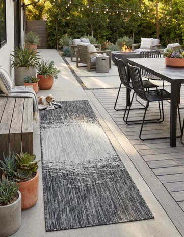 Charcoal Gray Easy-Clean Modern Indoor / Outdoor Runner Rug