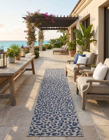 2' 7 x 13' Easy-Clean Safari Indoor / Outdoor Runner Rug