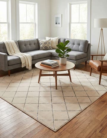 White and Silver Vogue Geo Square Rug