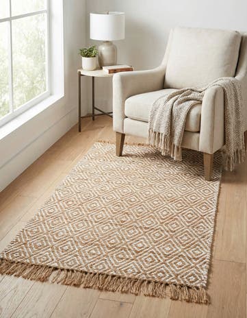 3' 3 x 5' 1 Hand Woven Braided Jute Rug