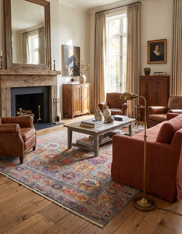 7' x 10' 2 Hand Knotted Ariana Ziegler Rug