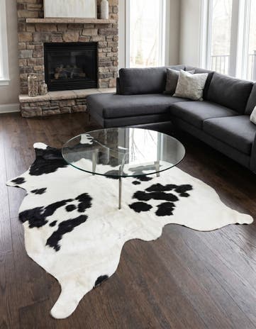 4' 11 x 5' 7 Cowhide Leather Square Rug