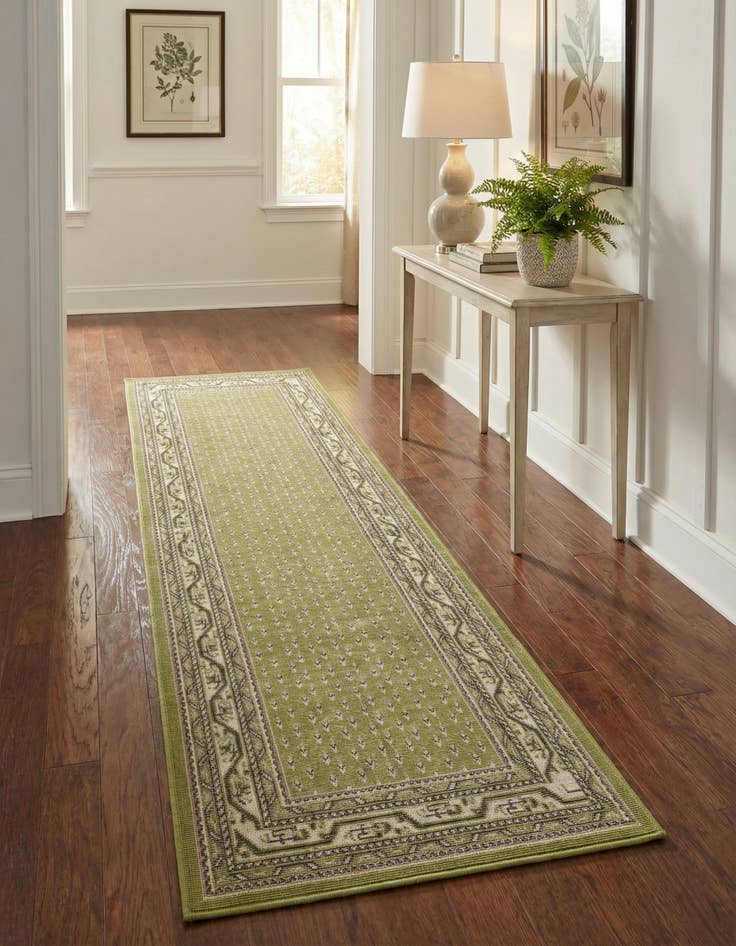 Detail image of 2' 9 x 9' 10 Tribeca Runner Rug